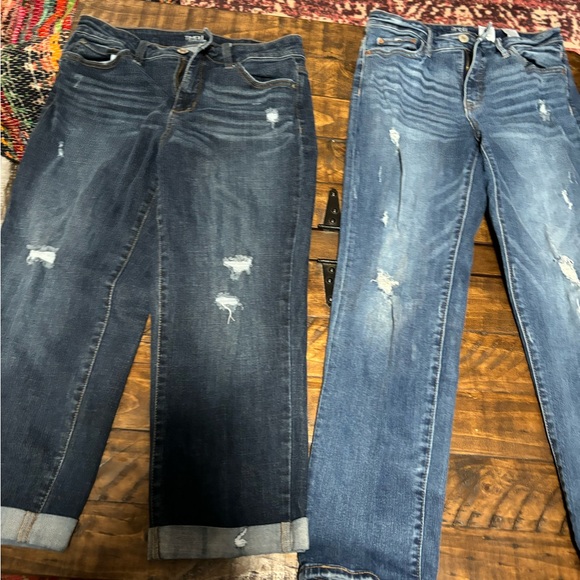 Size 8 Jean bundle - Picture 4 of 6